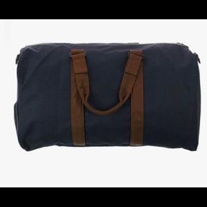 HERSCHEL Navy Duffle Bag Brand New